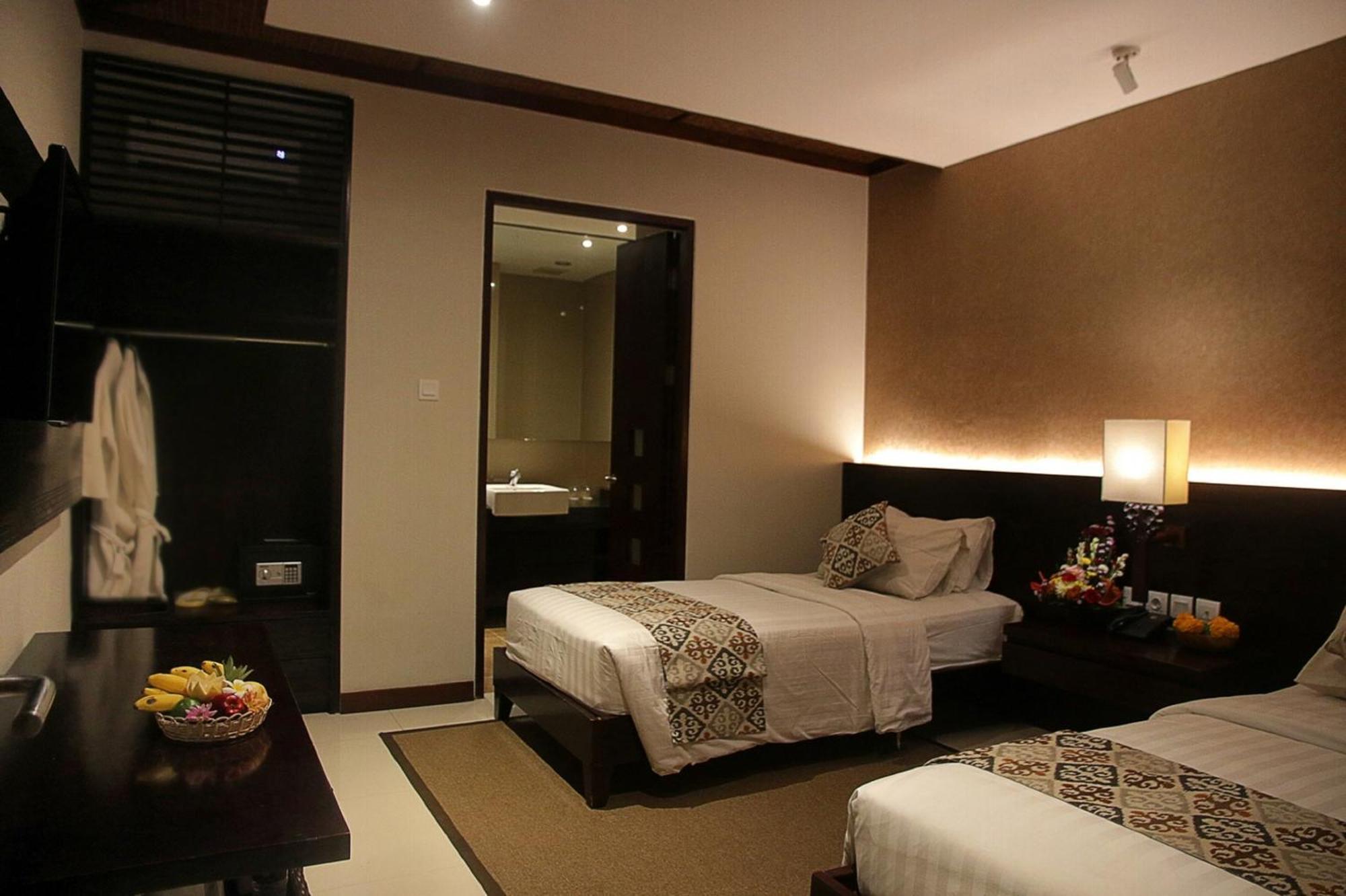 Djabu Seminyak Hotel Denpasar Exterior foto
