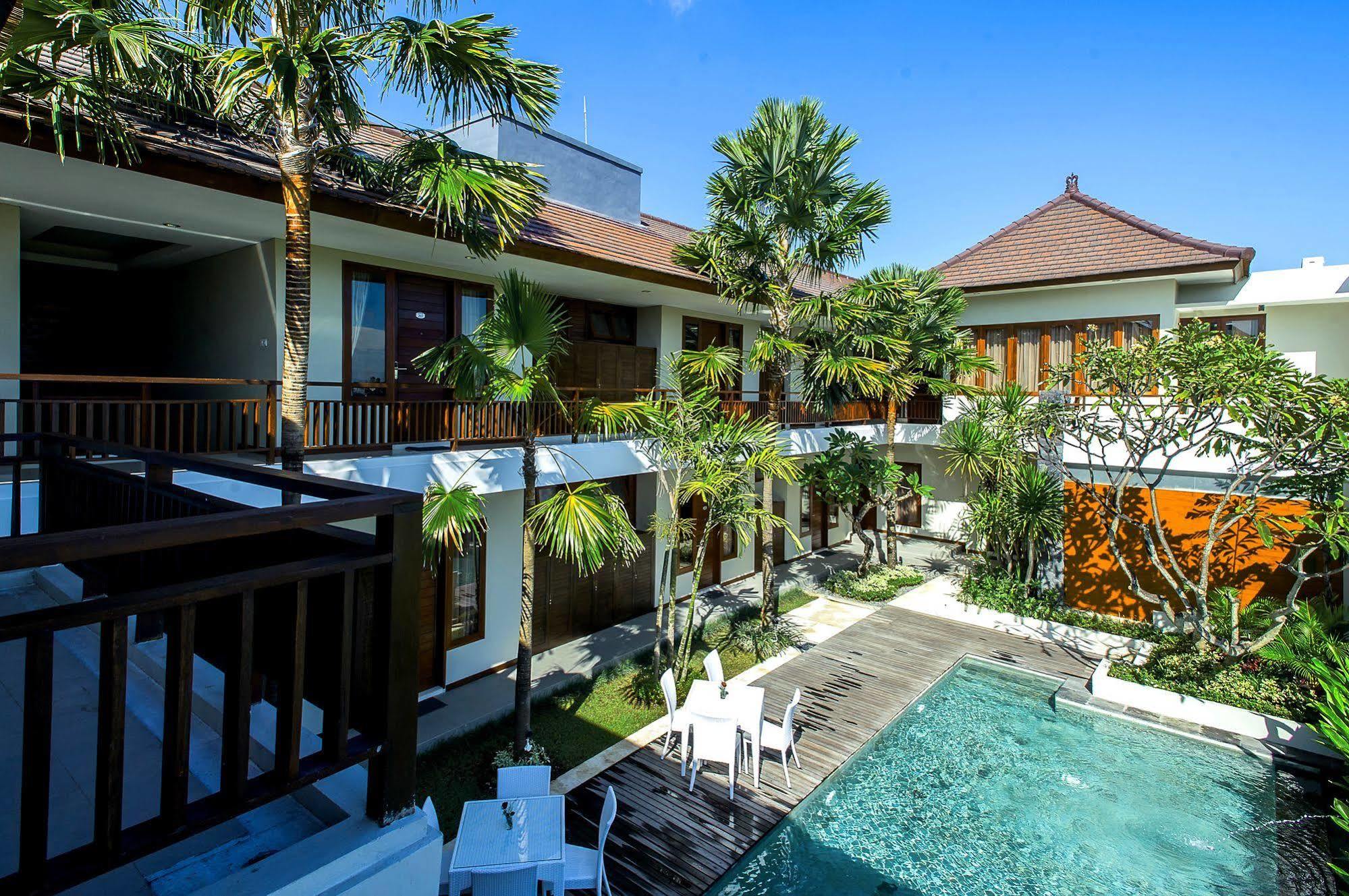 Djabu Seminyak Hotel Denpasar Exterior foto